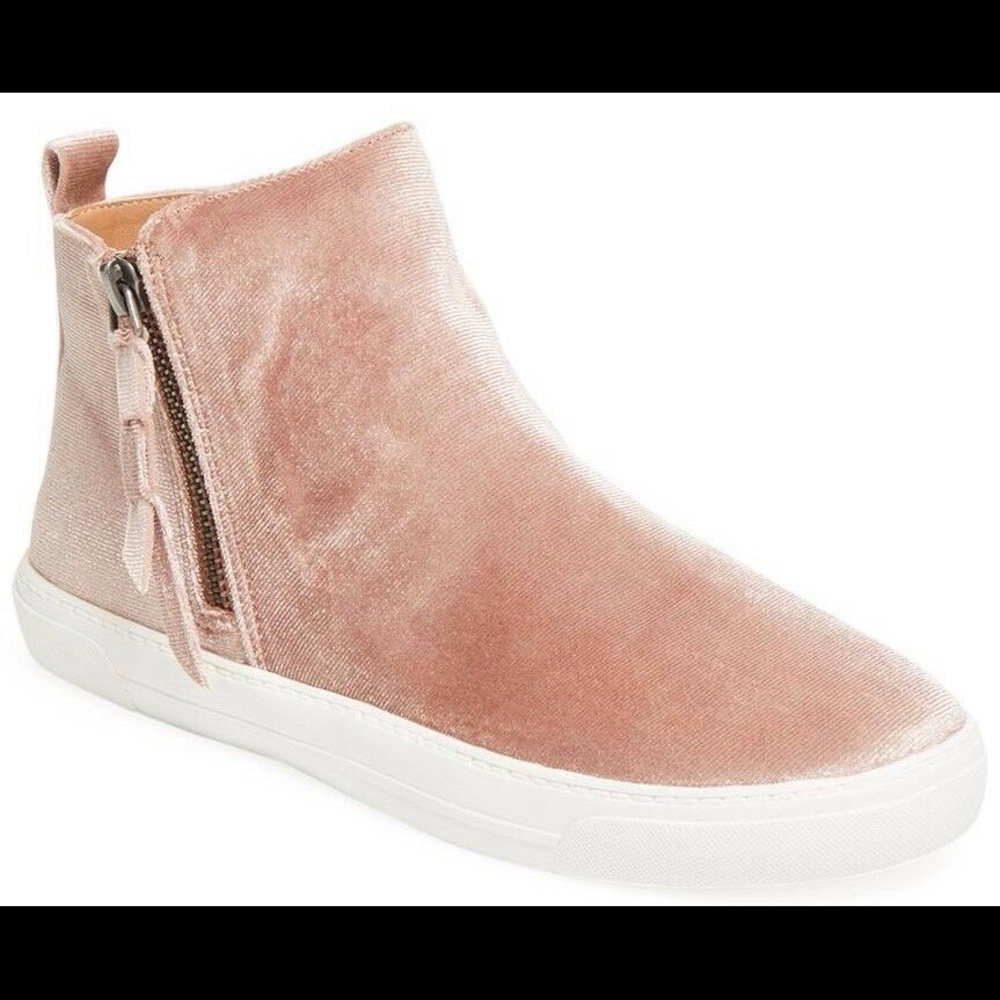 Dolce vita blush velvet xaria sneaker 7.5